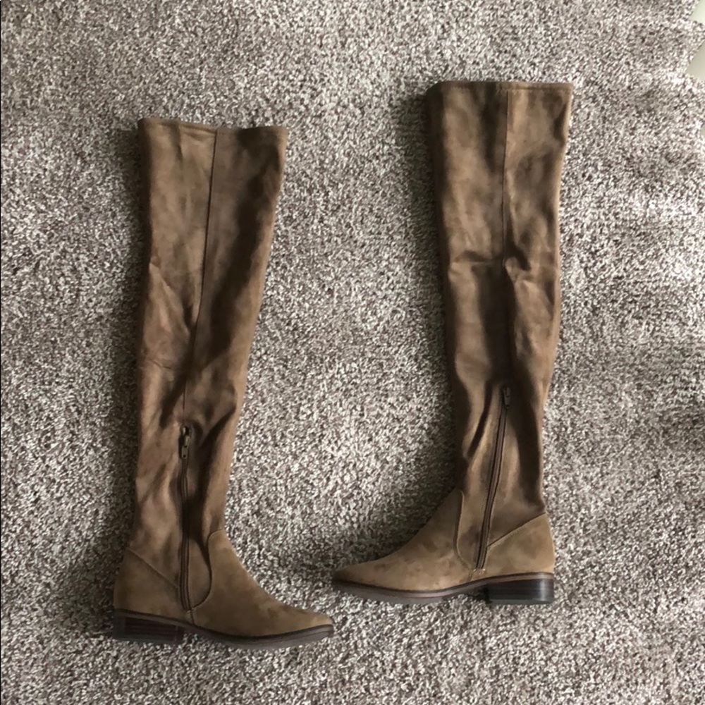 High knees boots